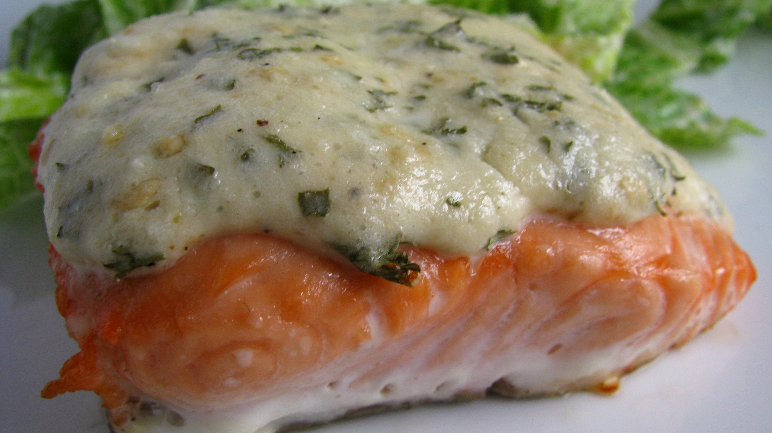Рыба под белым соусом в духовке рецепт с фото